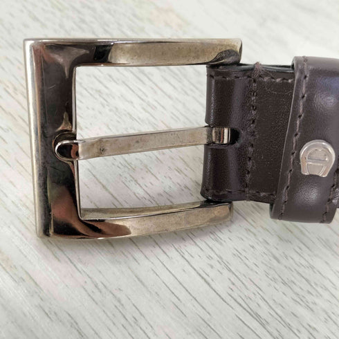 アイグナー AIGNER イタリア製 シルバーバックル ロゴプレート レザー ベルト メンズ 14 W 80/32