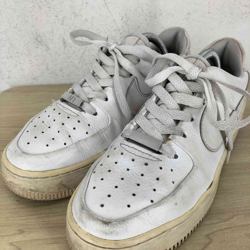 ナイキ NIKE AIR FORCE 1 SAGE LOW レディース 24