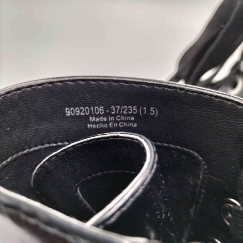 チャールズアンドキース CHARLES&KEITH チェーントリム レースアップアンクルブーツ レディース 37