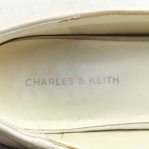 チャールズアンドキース CHARLES&KEITH トゥキャップ キルトメリージェーン パンプス レディース 38