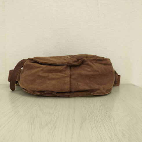 バナナリパブリック BANANA REPUBLIC fanny pack レザーショルダーバッグ レディース