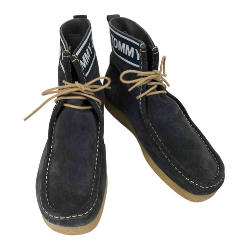 トミージーンズ tommy jeans CREPE OUTSOLE SUEDE WALLABY ロゴテープ メンズ JPN:27.5