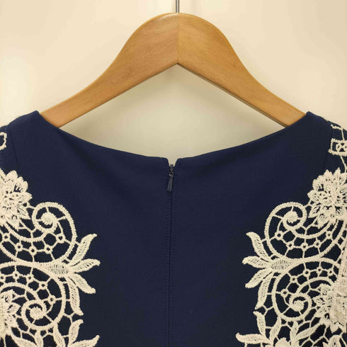 タダシショウジ TADASHI SHOJI 刺繍デザイン ノースリーブワンピース レディース JPN:4