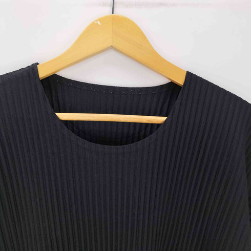 オムプリッセイッセイミヤケ HOMME PLISSE ISSEY MIYAKE BASICS ベーシック プリーツ Tシャツ メンズ JPN:2