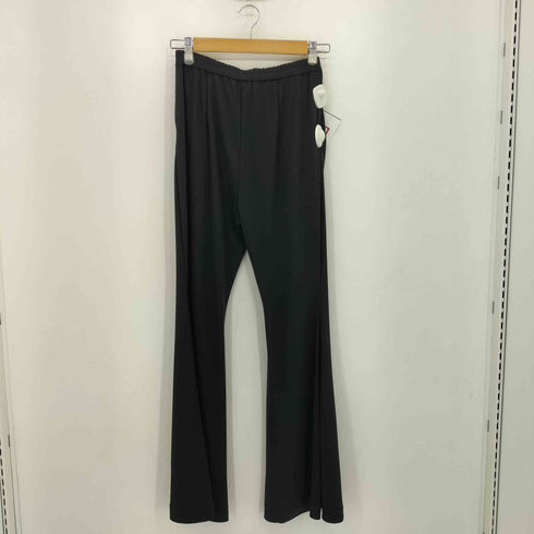 ルフィル LE PHIL スムースフレアパンツ レディース JPN:0