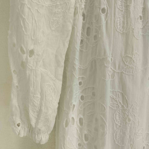 ザラ ZARA MIDI DRESS WITH CUTWORK EMBROIDERY レディース import:M