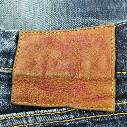 モモタロウジーンズ MOMOTARO JEANS ボタンフライデニムパンツ セルヴィッチ ピンク耳 メンズ