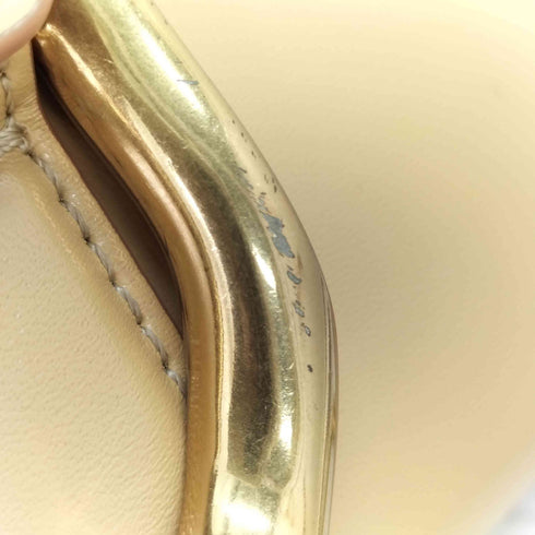 チャールズアンドキース CHARLES&KEITH Metallic Buckle Crossbody Bag メタリックバックル クロスボディ バッグ レディース