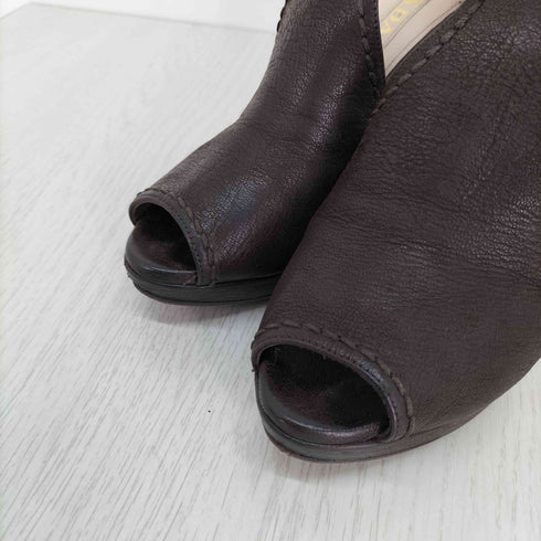 プラダ PRADA CAPRA ANTIC オープントゥ ベルト ヒールサンダル レディース 36.5