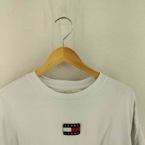 トミージーンズ tommy jeans ロゴワッペン バックプリント 半袖カットソー メンズ M