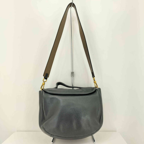 マークバイマークジェイコブス Marc by Marc Jacobs プレートレザーショルダーバッグ レディース