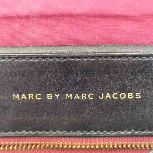 マークバイマークジェイコブス Marc by Marc Jacobs プレートレザーショルダーバッグ レディース