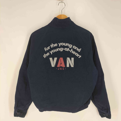 ヴァン VAN 背面プリント スウィングトップ ブルゾン メンズ JPN:M