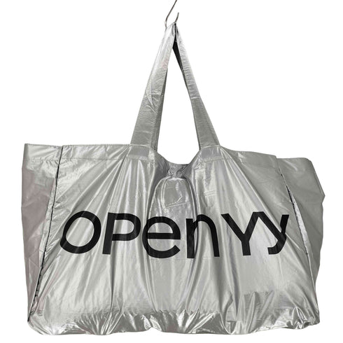 オープンワイワイ OPEN YY ロゴプリント メタリックシルバー ショッパートート レディース