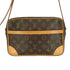 ルイヴィトン LOUIS VUITTON トロカデロ27 モノグラム キャンバス ショルダーバッグ レディース