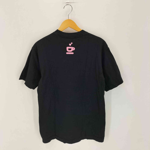No Free Coffee プリントクルーネックTシャツ メンズ