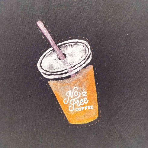 No Free Coffee プリントクルーネックTシャツ メンズ