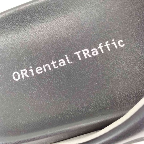 オリエンタルトラフィック ORiental TRaffic バックルデザインパデット厚底サンダル レディース JPN:M