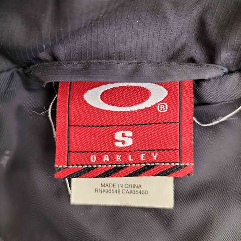 オークリー OAKLEY 90-00s 赤アグ リバーシブル 中綿 ベスト メンズ import:S