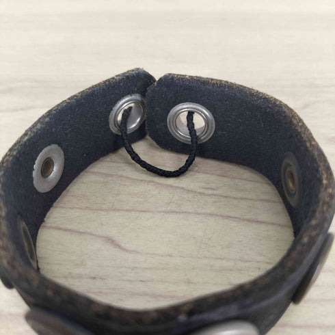 レザーブレスレット メンズ