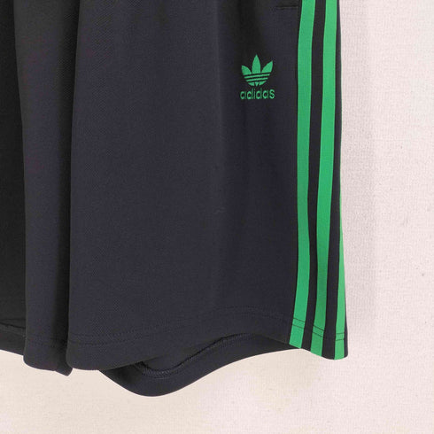 アディダスオリジナルス adidas Originals アディカラー クラシックス+ ショーツ レディース JPN:XS