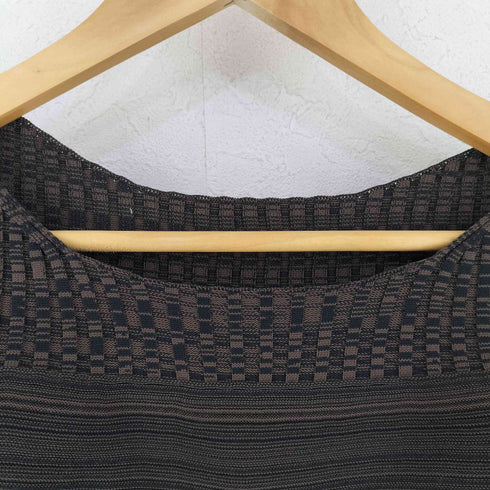 イッセイミヤケ ISSEY MIYAKE KONEKONEライン 3D 変形ニット カットソー レディース