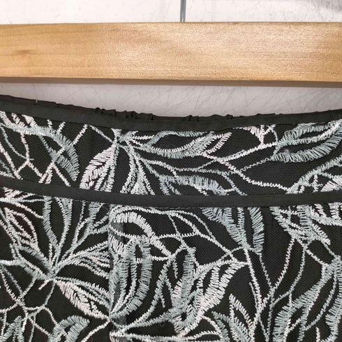 リリーブラウン Lily Brown リーフ刺繍マーメイドスカート レディース JPN:0