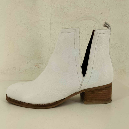 ジェフリーキャンベル Jeffrey Campbell Ibiza Last シボレザー Vカット ショートブーツ レディース EUR:38