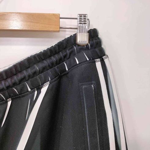 アレキサンダーワン Alexander Wang AW SHORT トラックショーツ メンズ 2XO