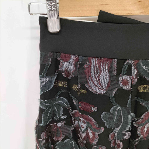 マメクロゴウチ Mame Kurogouchi Floral Cut Jacquard pants レディース JPN:1