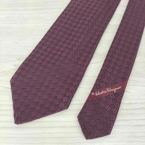 サルヴァトーレフェラガモ Salvatore Ferragamo デザインシルクネクタイ メンズ