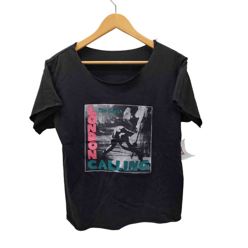 00S コピーライト 2002 UK ロック バンド アーティスト プリント Tシャツ カットオフ メンズ