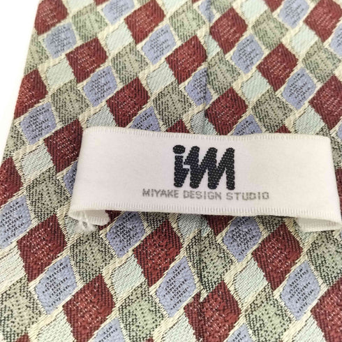 イッセイミヤケデザインスタジオ im ISSEY MIYAKE DESIGN STUDIO シルクネクタイ メンズ
