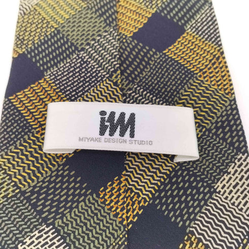 イッセイミヤケデザインスタジオ im ISSEY MIYAKE DESIGN STUDIO シルクネクタイ メンズ
