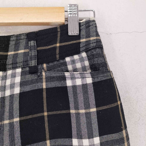 バーバリーブルーレーベル BURBERRY BLUE LABEL チェック柄ウールハーフパンツ レディース JPN:36