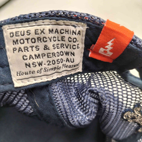 デウスエクスマキナ Deus Ex Machina ロゴ刺繍 バックスナップ メッシュ 6パネル キャップ メンズ
