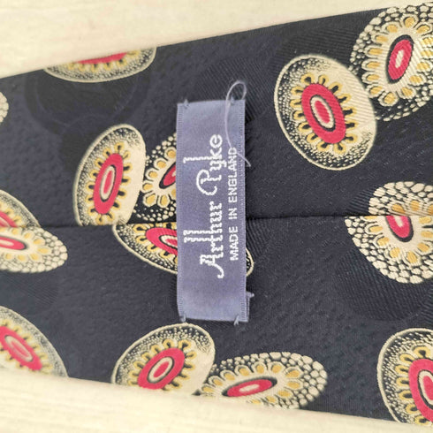 Arthur Puke MADE IN ENGLAND 総柄シルクネクタイ メンズ