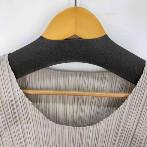 プリーツプリーズイッセイミヤケ PLEATS PLEASE ISSEY MIYAKE ドット柄 プリーツ タンクトップ レディース JPN:3
