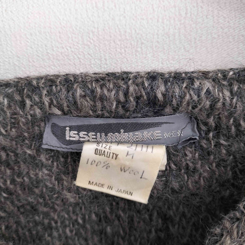 イッセイミヤケメン ISSEY MIYAKE MEN 80S 筆タグ ウール100 Vネックセーター メンズ JPN:M