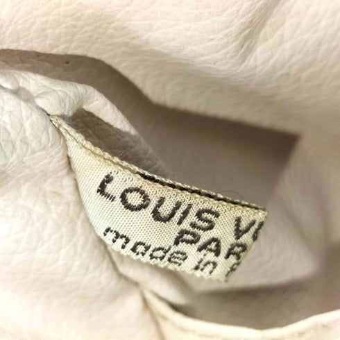 ルイヴィトン LOUIS VUITTON トゥルーストワレット28 モノグラム コスメポーチ レディース