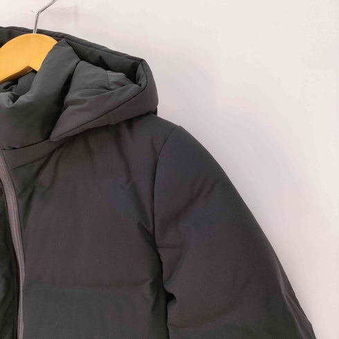ユニクロ UNIQLO シームレスダウンパーカ レディース JPN:S