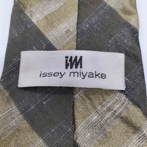 アイムイッセイミヤケ im ISSEY MIYAKE 絹 シルク 100% レジメンタル ストライプ ネクタイ メンズ