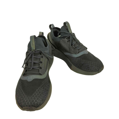 アンダーアーマー UNDER ARMOUR HOVR Phantom 3 Storm Triple Black メンズ JPN:30