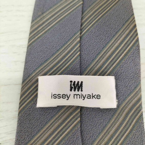 アイムイッセイミヤケ im ISSEY MIYAKE ストライプシルクネクタイ メンズ