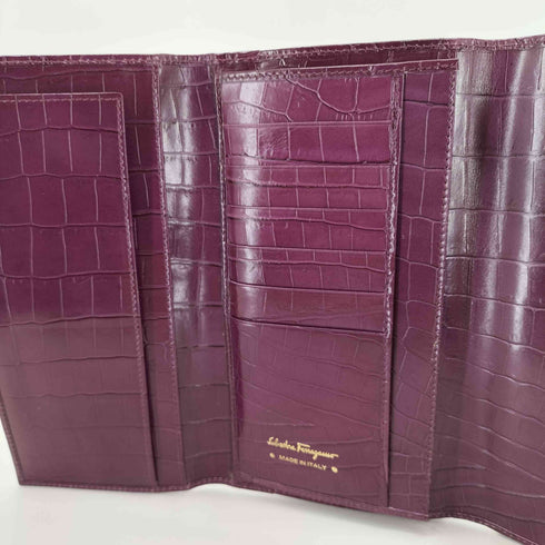 サルヴァトーレフェラガモ Salvatore Ferragamo クロコ型押し ロングウォレット レディース