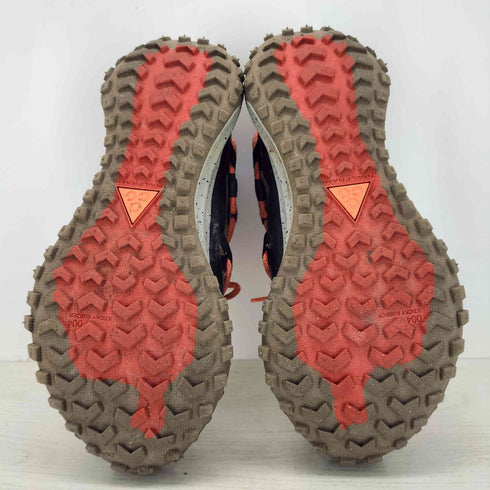 ナイキエーシージー NIKE ACG Mountain Fly Low GORE-TEX SE Brown メンズ 26.5