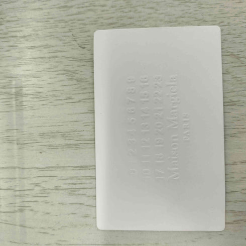 メゾンマルジェラ Maison Margiela Recicla フラグメントケース レディース