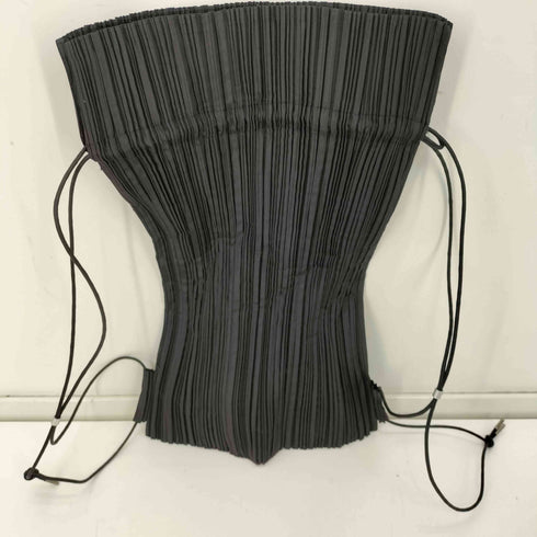 イッセイミヤケ ISSEY MIYAKE ペイント プリーツ ナップサック レディース