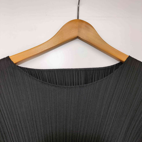 プリーツプリーズイッセイミヤケ PLEATS PLEASE ISSEY MIYAKE BASICS プリーツ Tシャツ レディース JPN:3