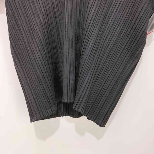 プリーツプリーズイッセイミヤケ PLEATS PLEASE ISSEY MIYAKE BASICS プリーツ Tシャツ レディース JPN:3